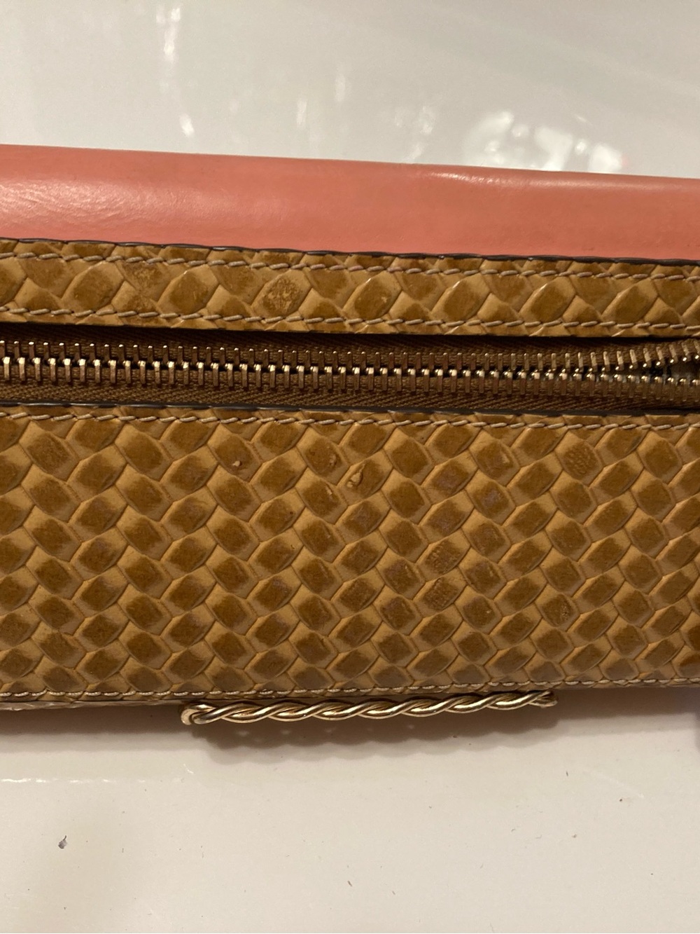 Dooney & Bourke wallet, pink and tan - Picture 2 of 4